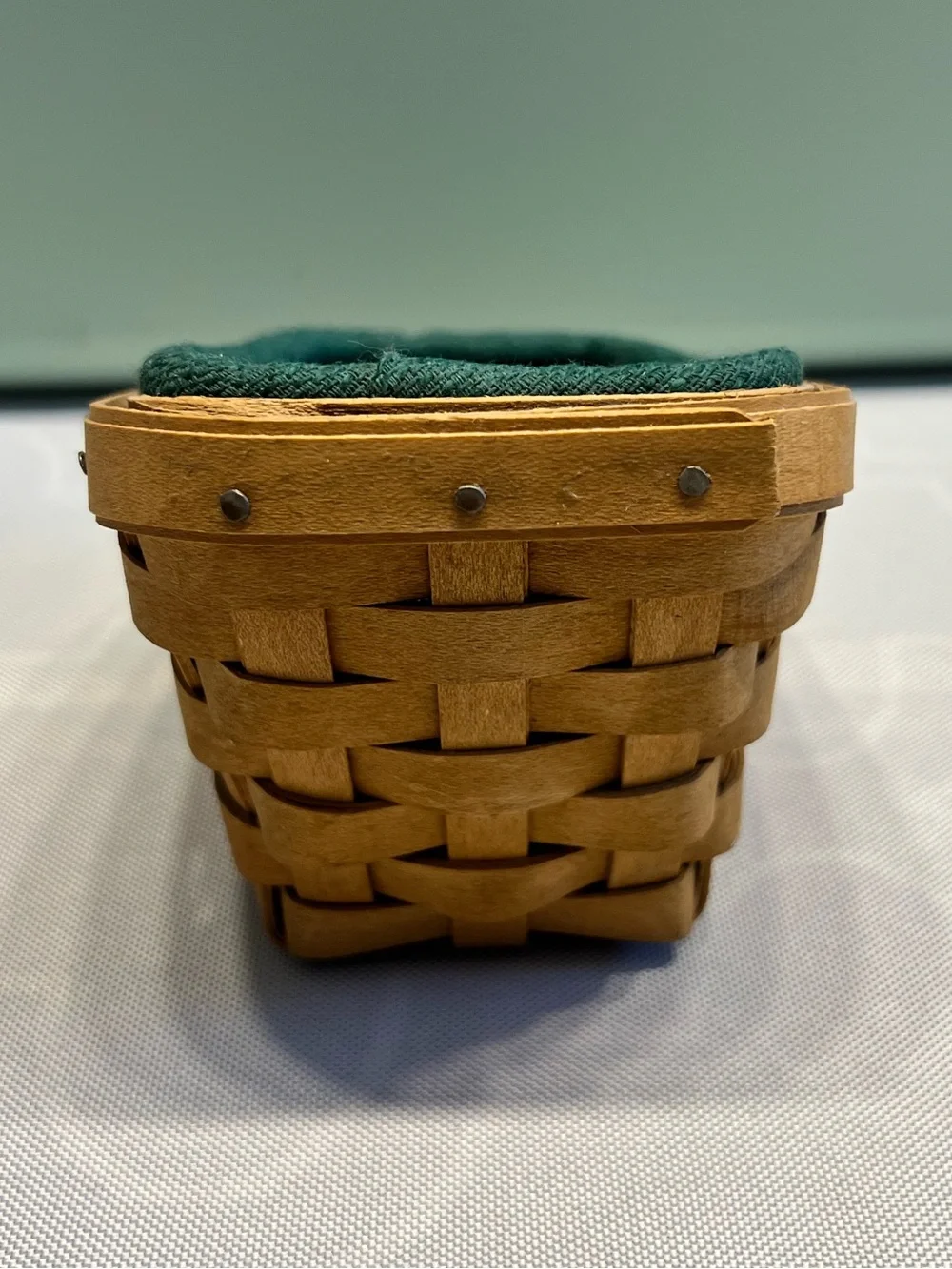Longaberger Cilantro Basket 2003 Hunter Green Liner & Protector